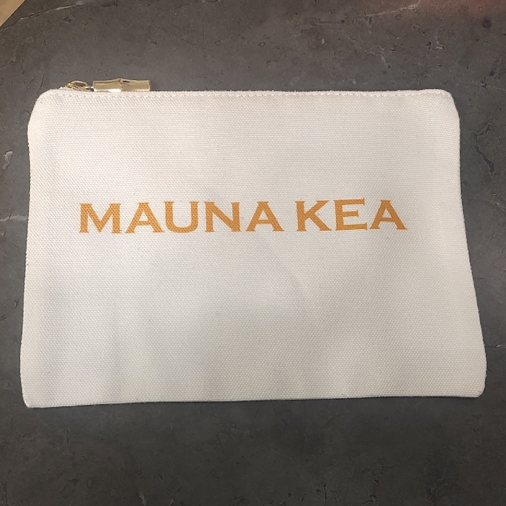 Mauna Kea Zip Pouch Used
